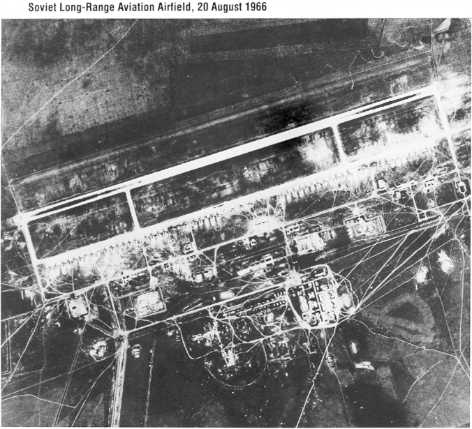 Early KH photo of a Soviet airfield.