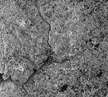 SIR-C L-band image of the Washington metropolitan area on April 18, 1994.
